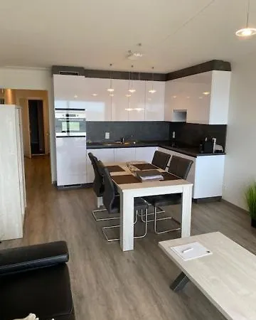 Apartment 405 Op Zeedijk Met Frontaal Zeezicht 4de Verdiep